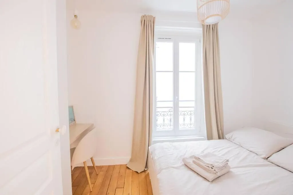 We Parisian The Latin Quarter Cozy Home 0*, Paris